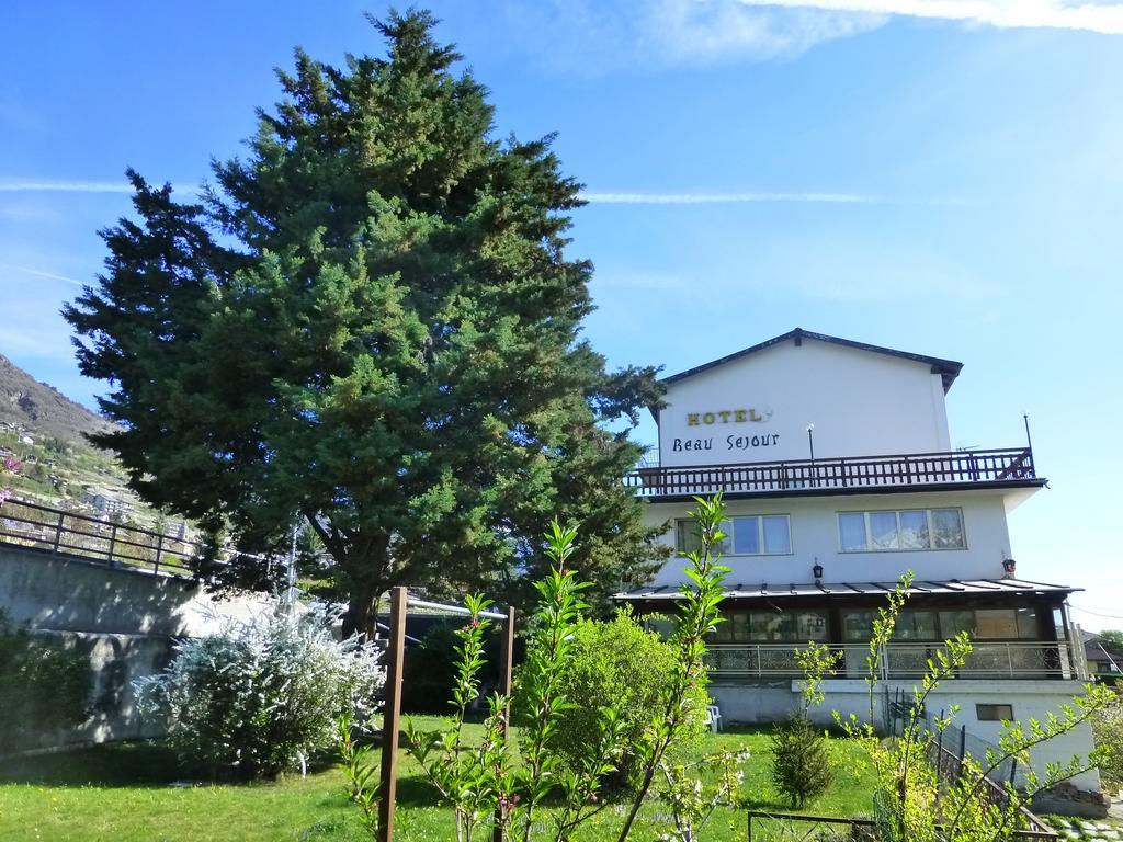Hotel Beau Sejour Giampietro Andrea Sarre ภายนอก รูปภาพ