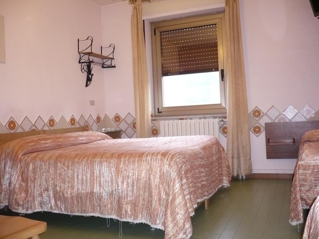 Hotel Beau Sejour Giampietro Andrea Sarre ห้อง รูปภาพ