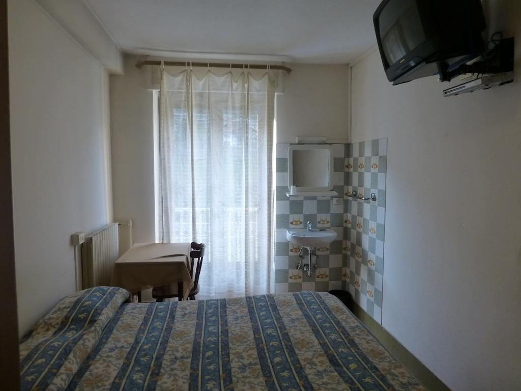 Hotel Beau Sejour Giampietro Andrea Sarre ห้อง รูปภาพ